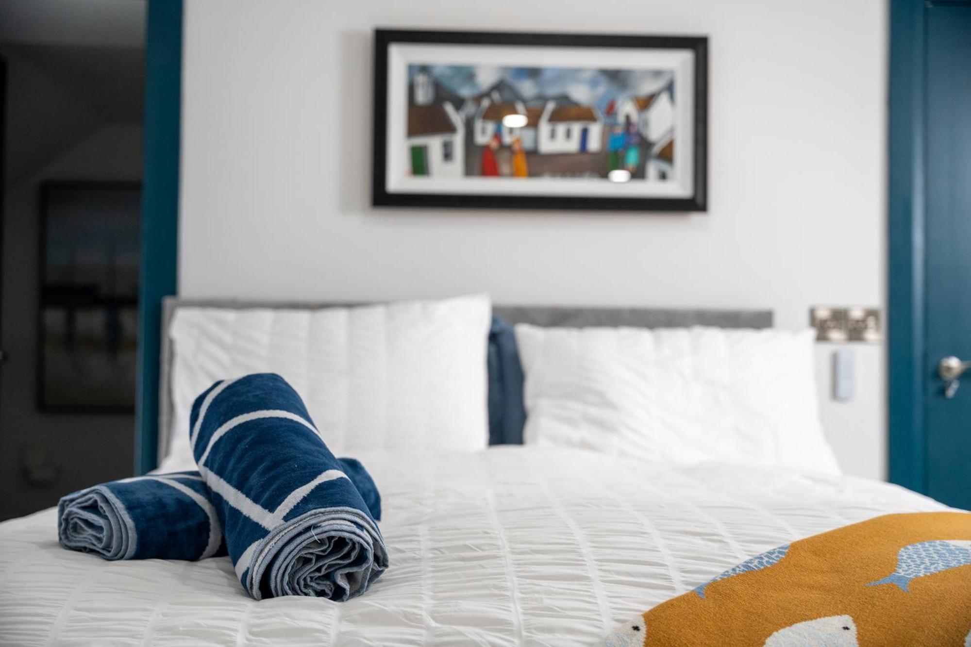 Market Square Apartments Bushmills Esterno foto