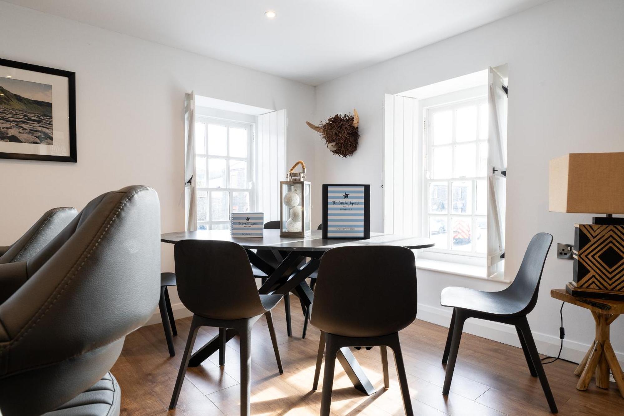 Market Square Apartments Bushmills Esterno foto